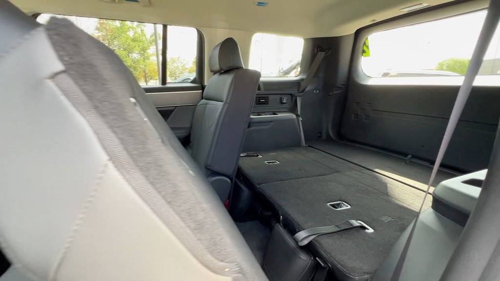 Used 2024 Hyundai Santa Fe XRT image 39