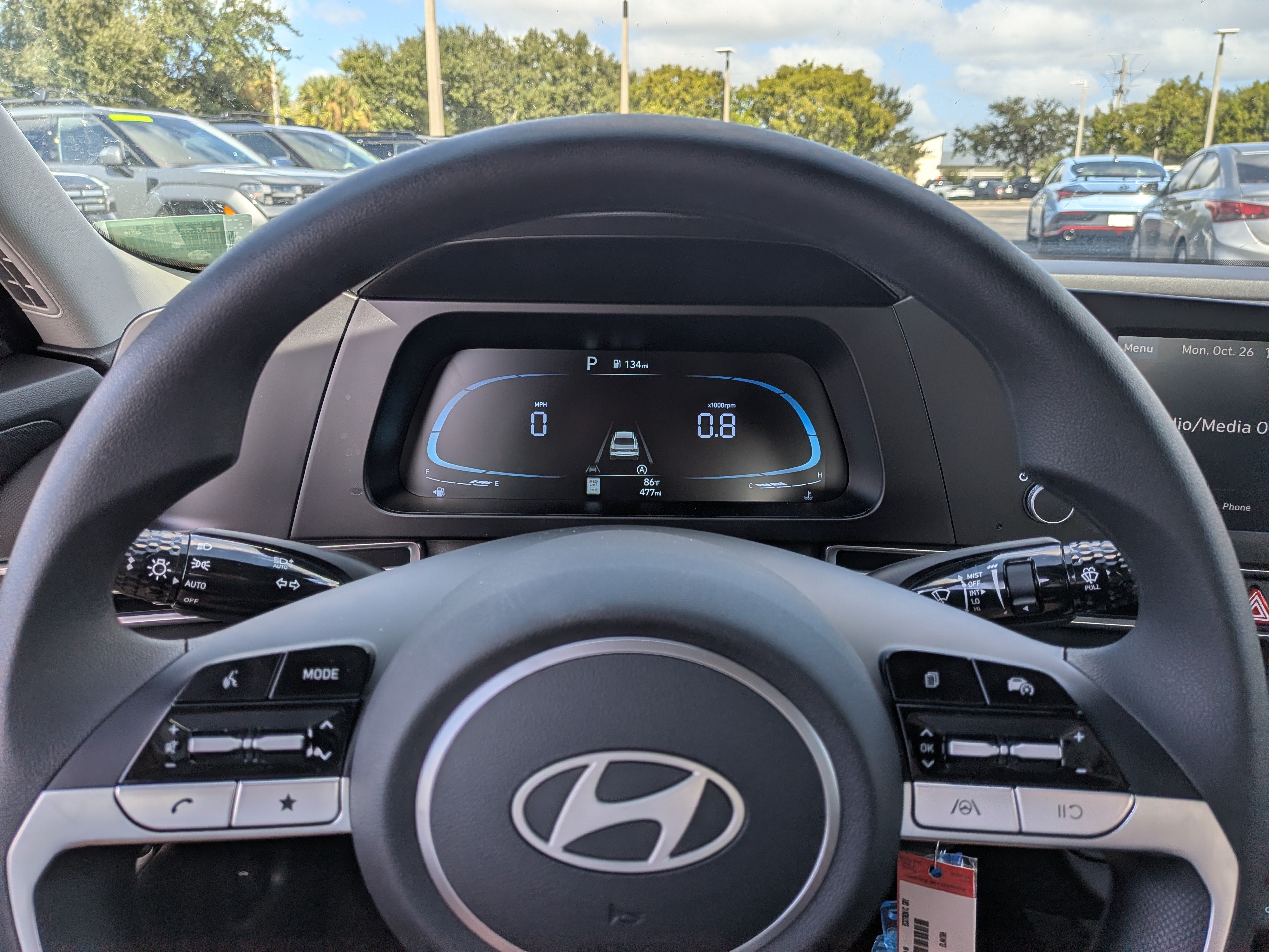 New 2026 Hyundai Elantra SE FWD image 31