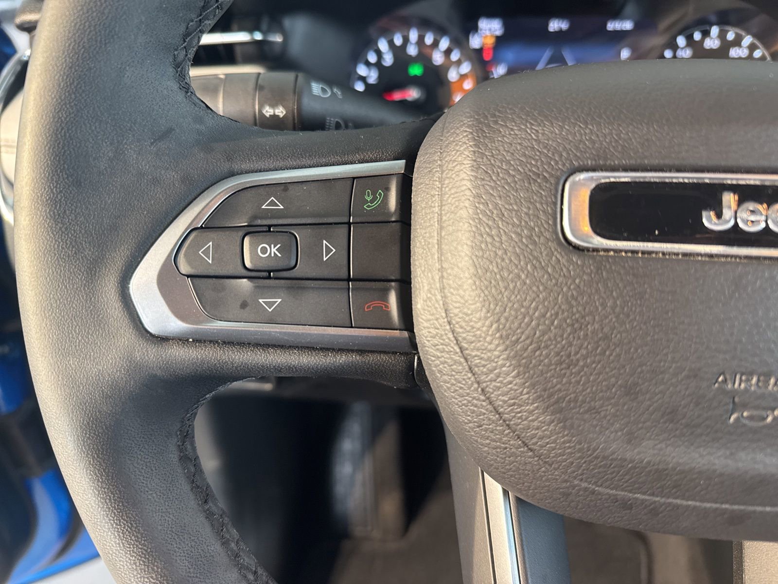 Used 2024 Jeep Compass Limited image 23