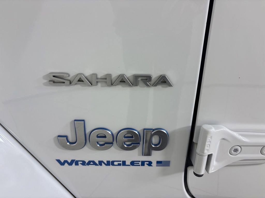 Used 2023 Jeep Wrangler Sahara 4xe image 11