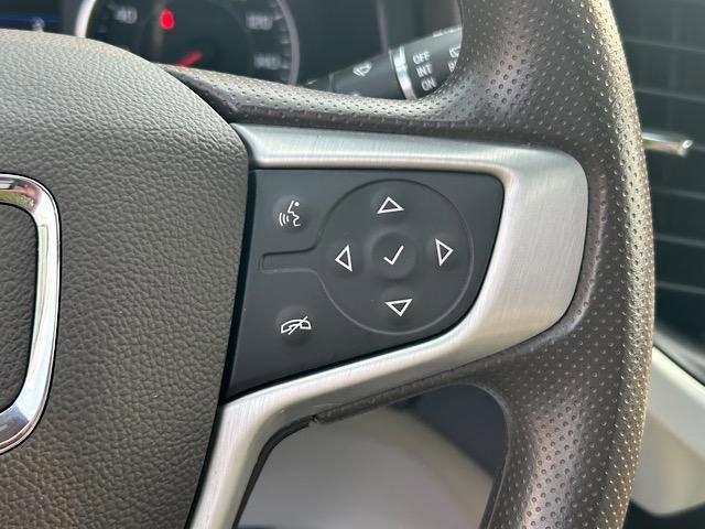 Used 2022 GMC Acadia SLE w/ Driver Convenience Package image 28