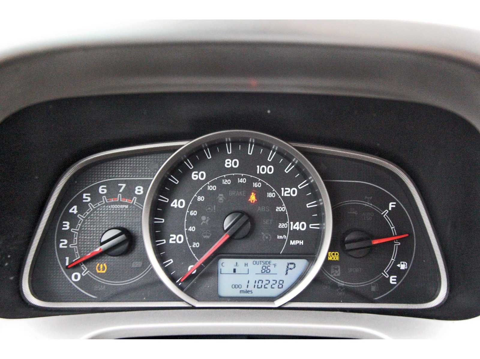 Used 2015 Toyota RAV4 LE FWD image 14