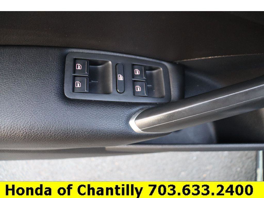 Used 2020 Volkswagen Passat 2.0T SE w/ Sunroof Package image 22