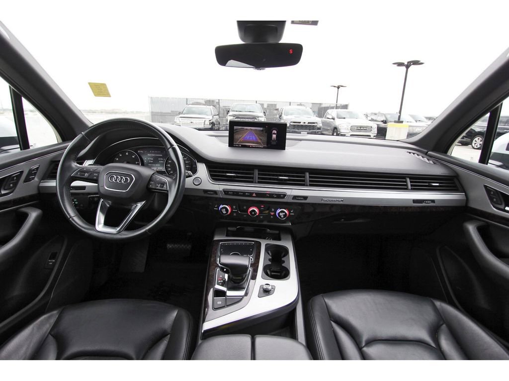 Used 2019 Audi Q7 2.0T Premium w/ Convenience Package image 9