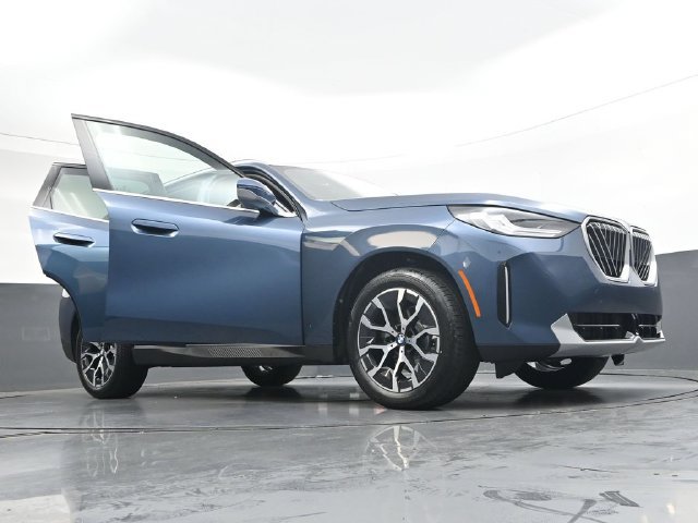 New 2026 BMW X3 xDrive30i w/ Convenience Package AWD/4WD image 43