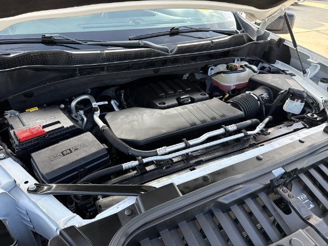 Used 2024 Chevrolet Silverado 1500 Custom Trail Boss w/ LPO, Dark Essentials Package AWD/4WD image 20