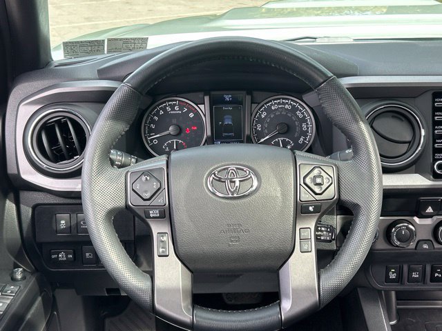 Used 2022 Toyota Tacoma TRD Sport w/ TRD Premium Sport Package AWD/4WD image 40