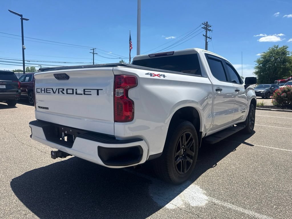 Used 2023 Chevrolet Silverado 1500 Custom AWD/4WD image 8