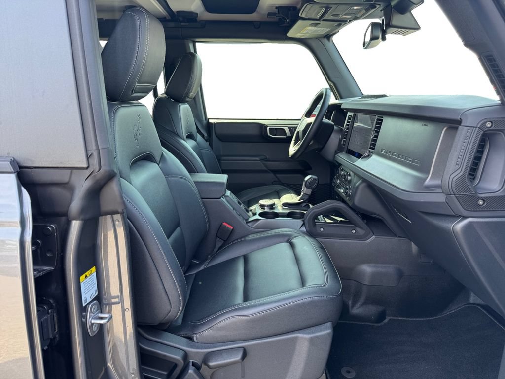 Used 2025 Ford Bronco Badlands AWD/4WD image 15