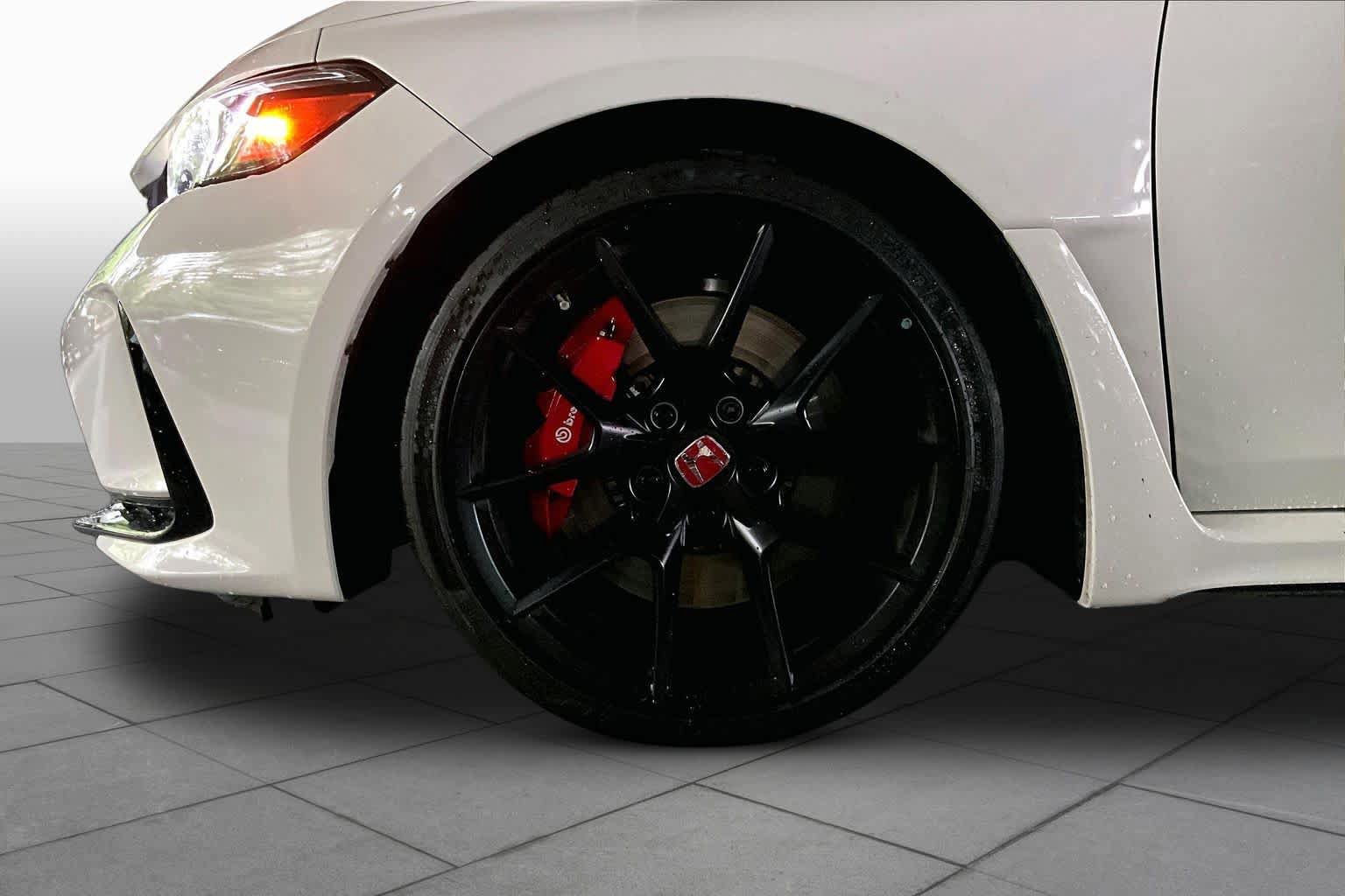 Used 2025 Honda Civic Type R image 10
