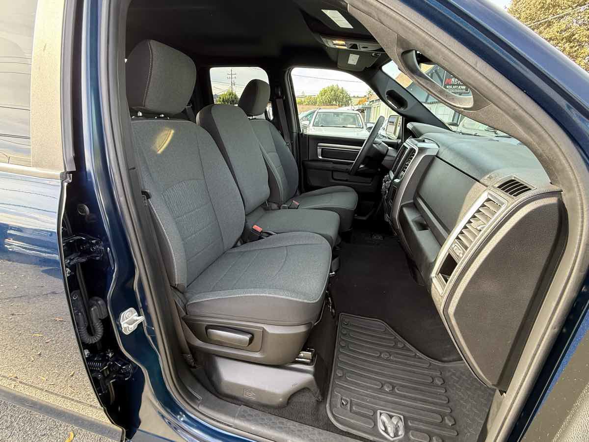 Used 2021 RAM 1500 Classic Warlock w/ Electronics Group image 10