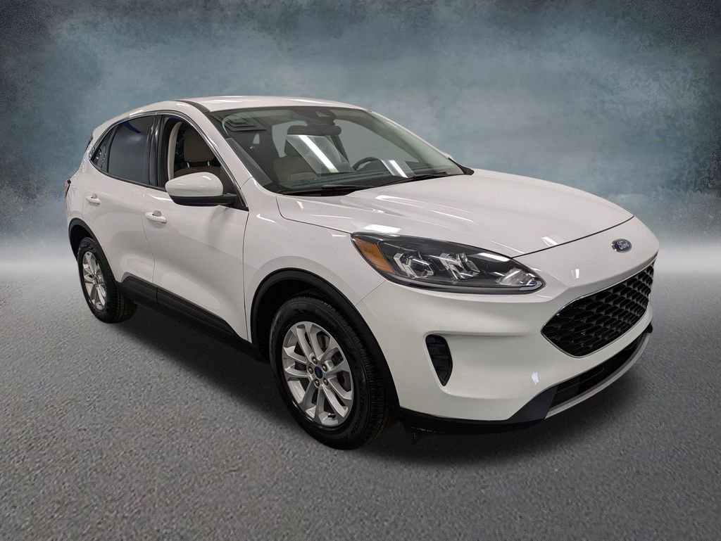 Used 2021 Ford Escape SE w/ Convenience Package FWD image 3