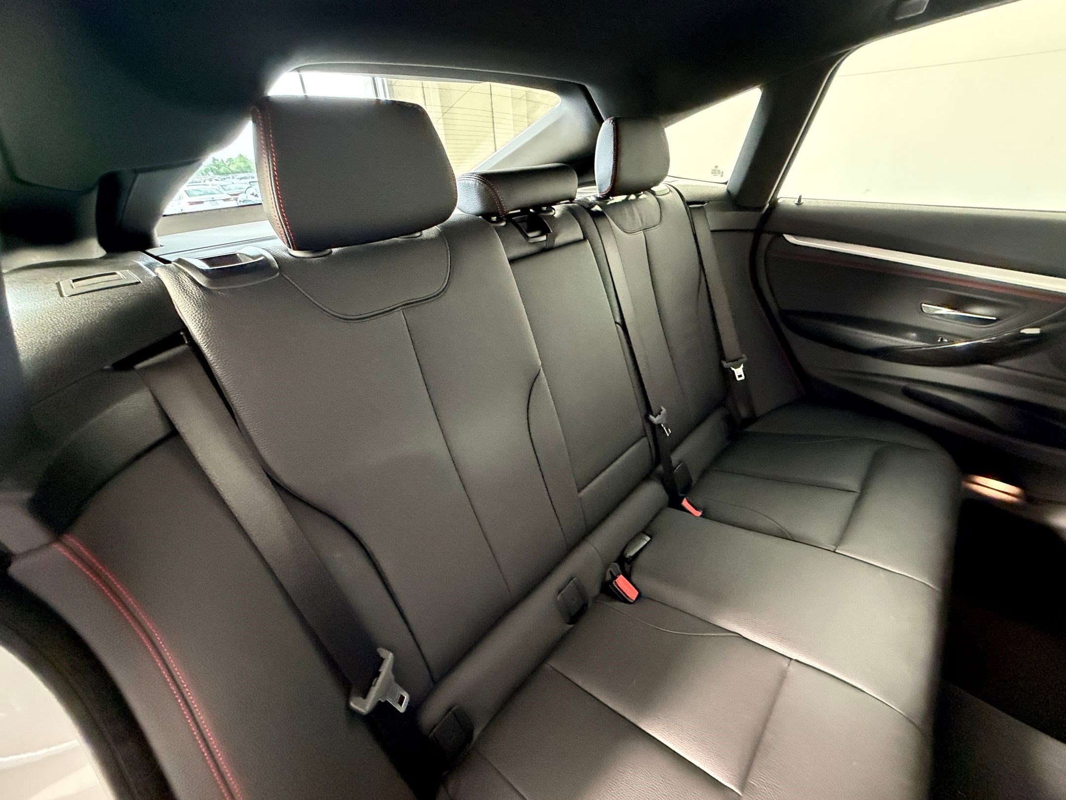 Used 2017 BMW 330i Gran Turismo xDrive AWD/4WD image 32