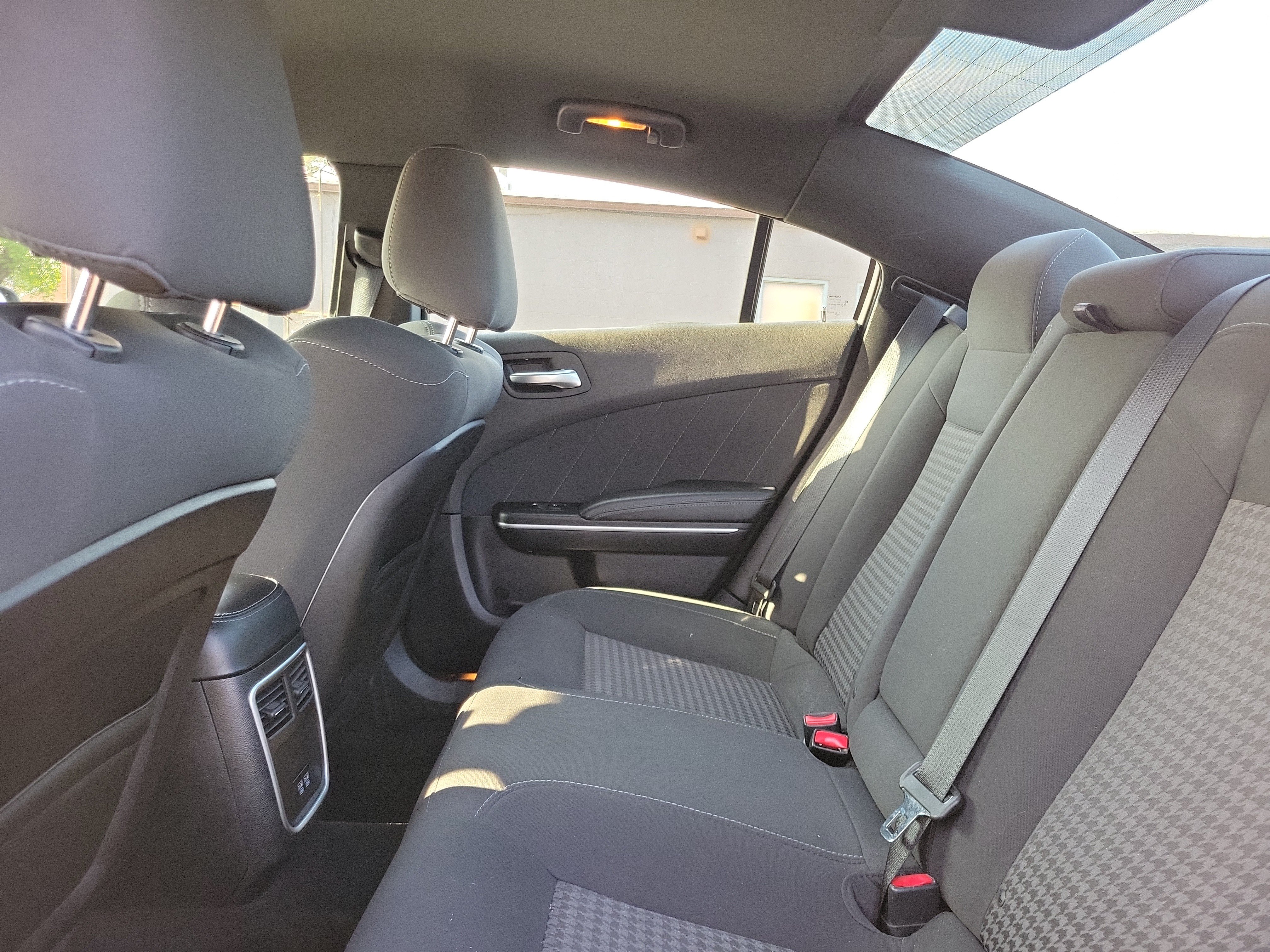Used 2019 Dodge Charger GT RWD image 11
