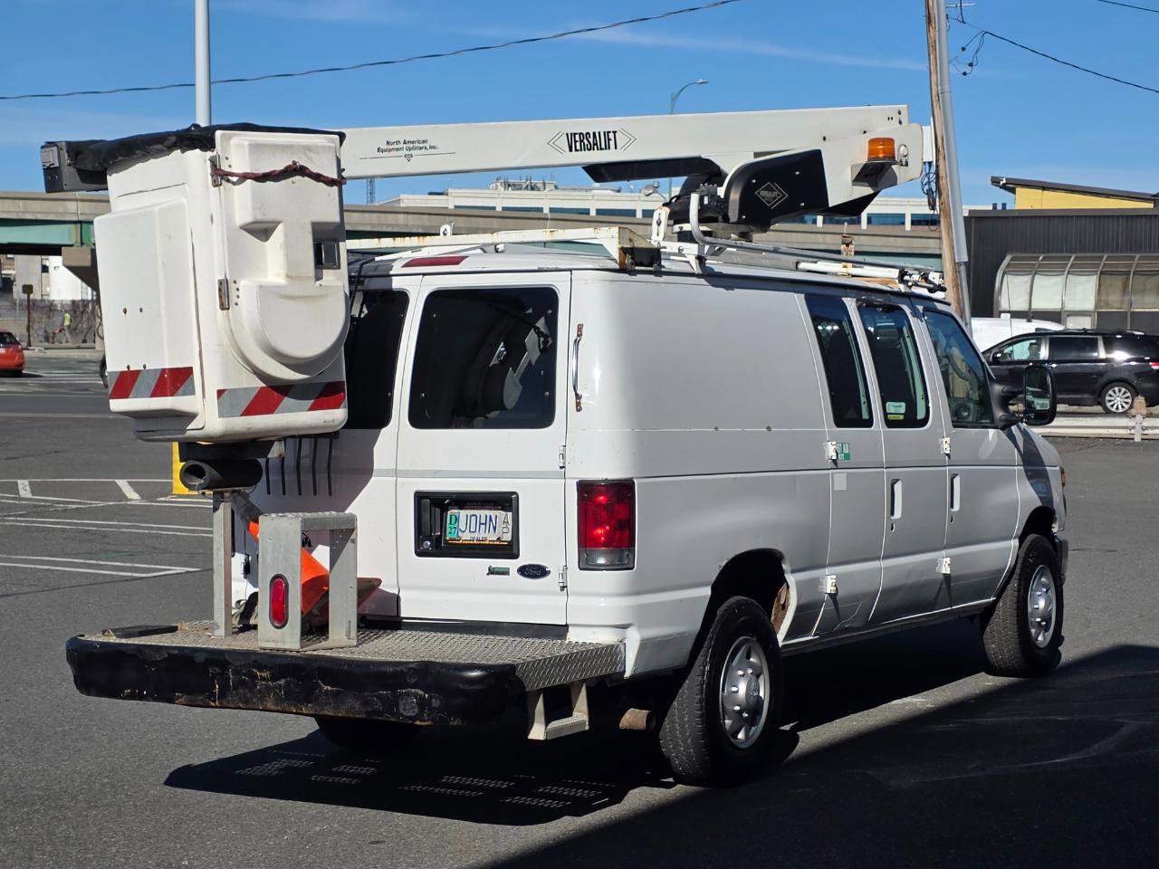 Used 2012 Ford E-350 and Econoline 350 Super Duty RWD image 7