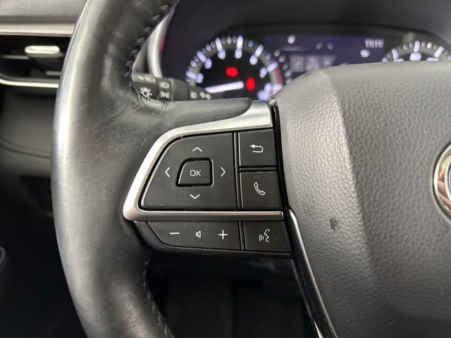 Used 2021 Toyota Highlander Platinum image 15