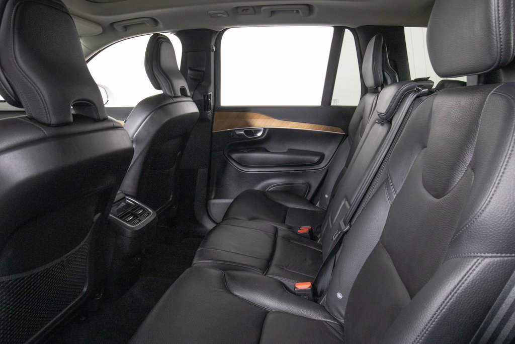 Used 2023 Volvo XC90 B6 Plus w/ Protection Package Premier image 14
