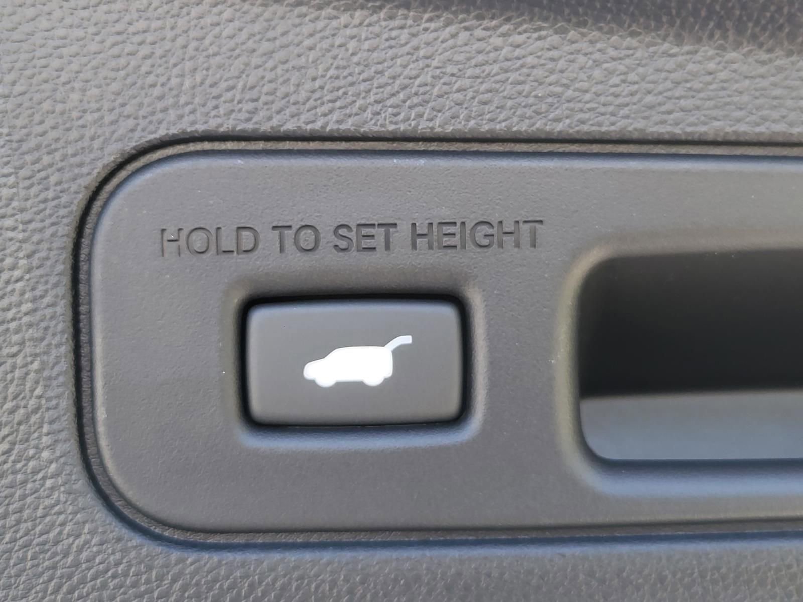 New 2026 Acura MDX w/ Advance Package image 11