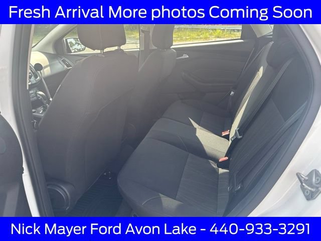 Used 2018 Ford Focus SEL w/ Cold Weather Package FWD image 12