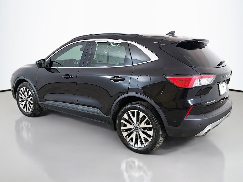 Used 2021 Ford Escape Titanium AWD/4WD image 12