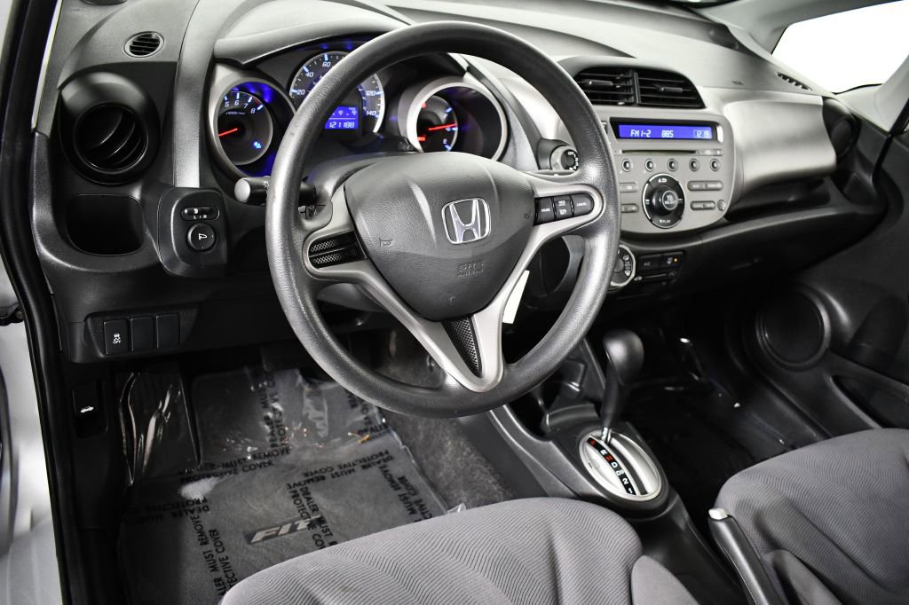 Used 2011 Honda Fit image 16