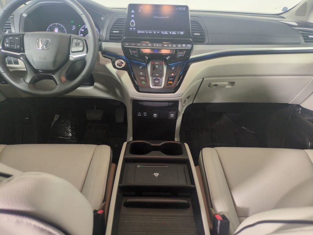Certified 2025 Honda Odyssey Touring image 21