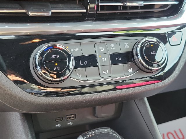 Certified 2024 Buick Envista Sport Touring FWD image 21