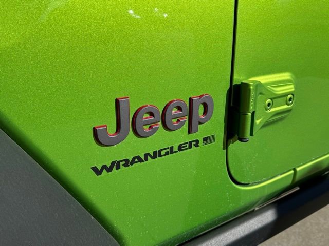 New 2025 Jeep Wrangler Unlimited Rubicon image 12