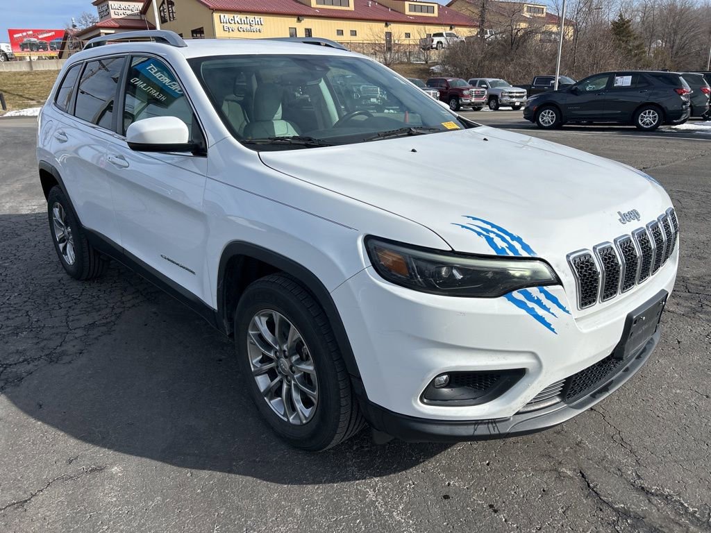 Used 2021 Jeep Cherokee Latitude Lux w/ Comfort/Convenience Group image 3