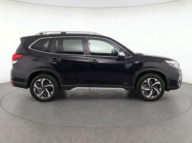 Used 2022 Subaru Forester Touring AWD/4WD image 7