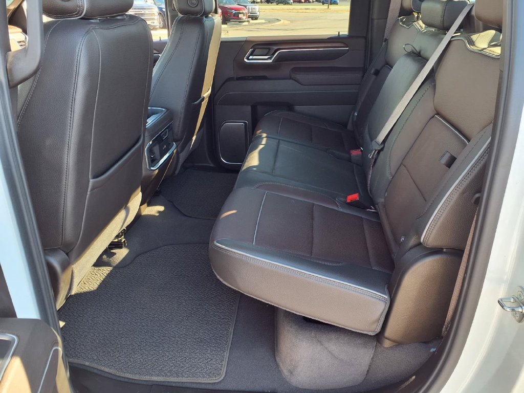 Used 2024 GMC Sierra 2500 Denali w/ Technology Package AWD/4WD image 20