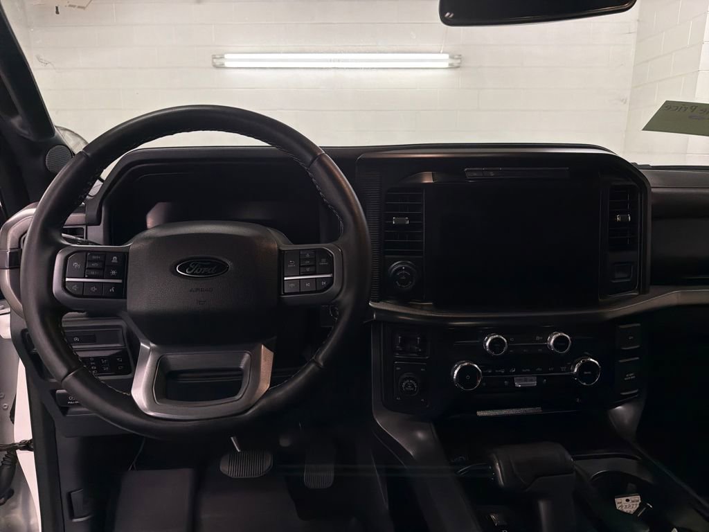 Used 2025 Ford F150 Lariat w/ Equipment Group 502A High image 7