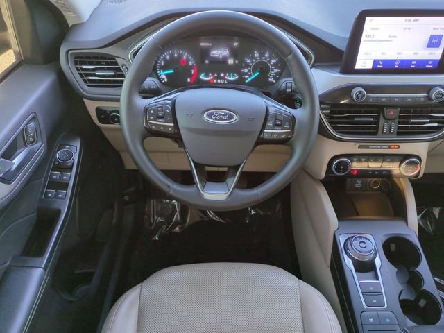 Certified 2022 Ford Escape SEL image 16
