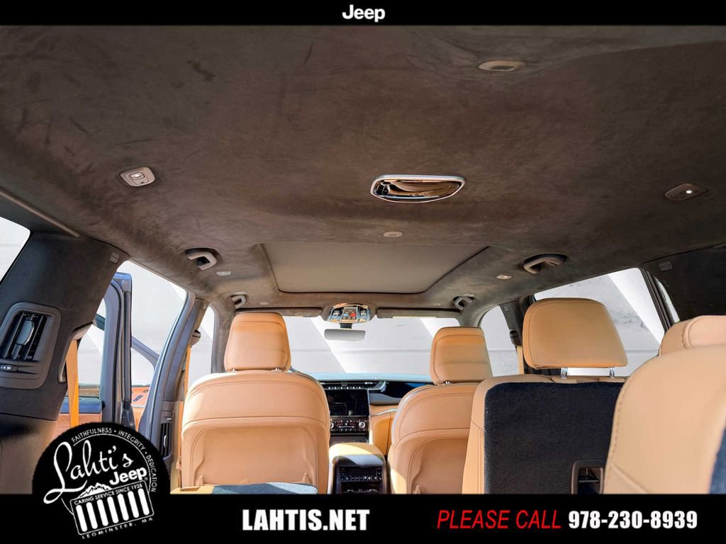 Used 2023 Jeep Grand Cherokee L Summit image 14