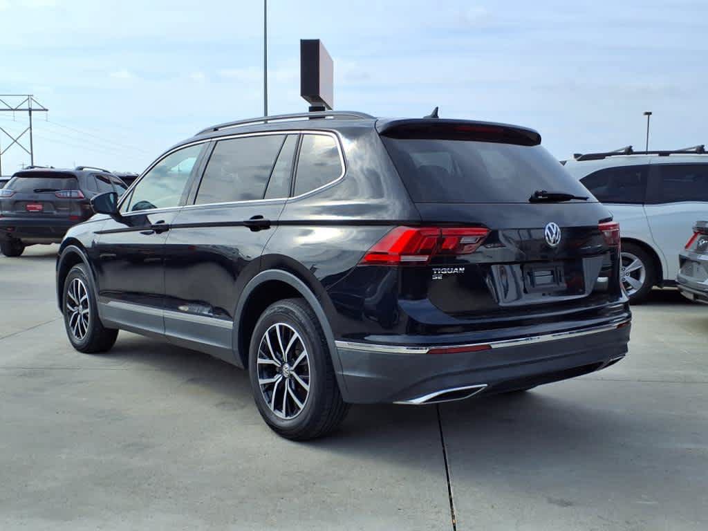 Used 2021 Volkswagen Tiguan SE FWD image 3