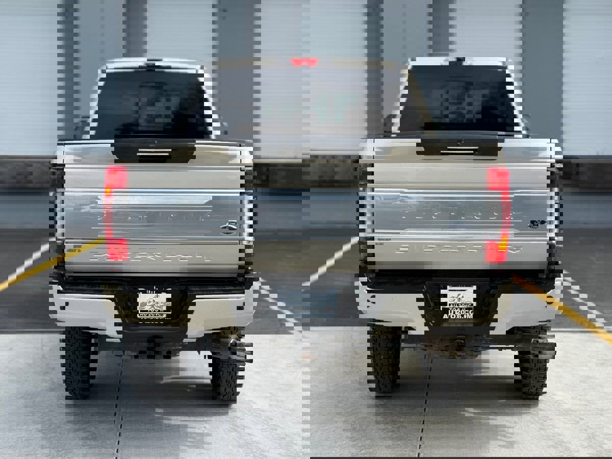 Used 2018 Ford F250 Platinum w/ Platinum Ultimate Package image 4