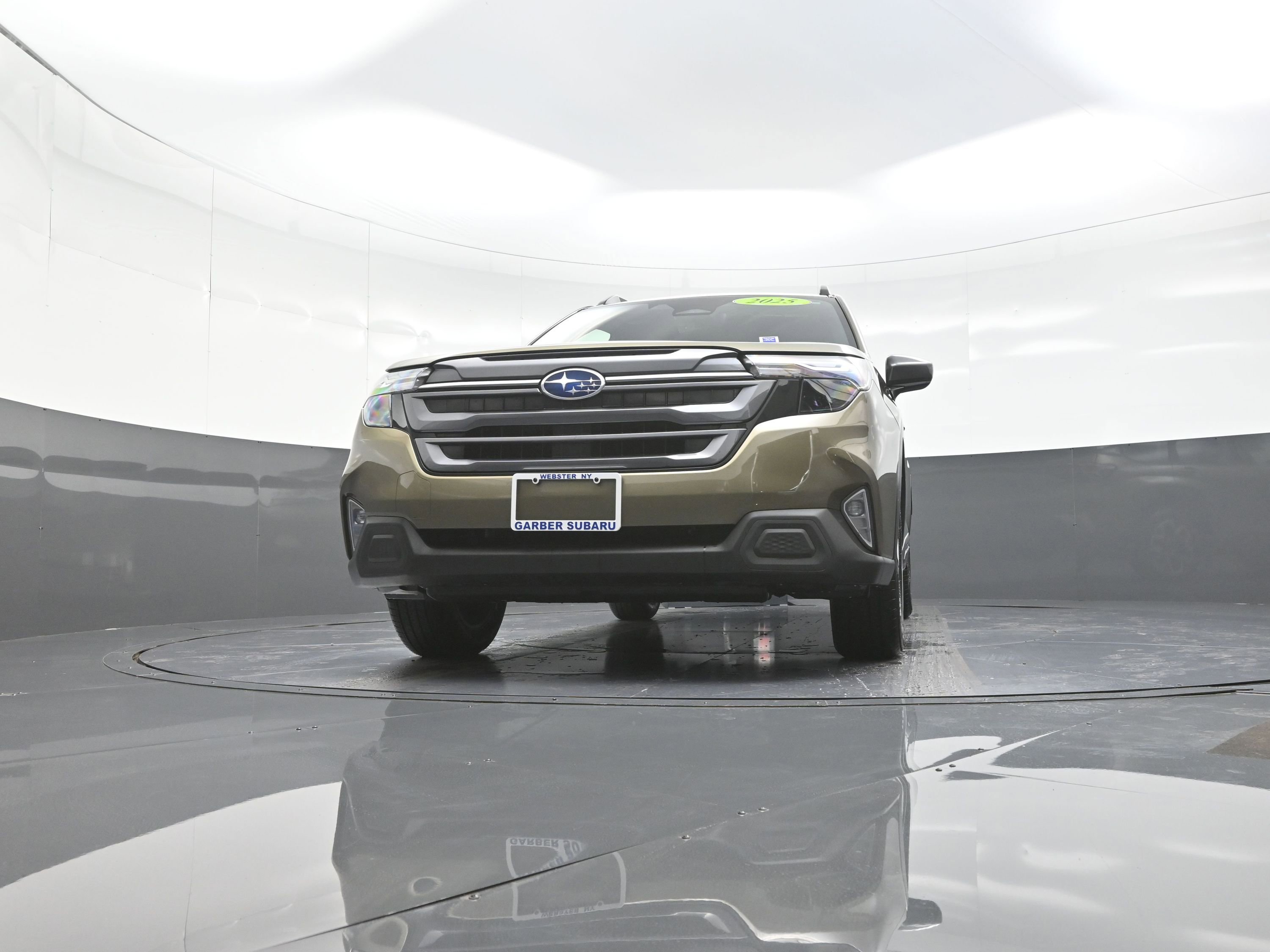 Used 2025 Subaru Forester Premium image 10