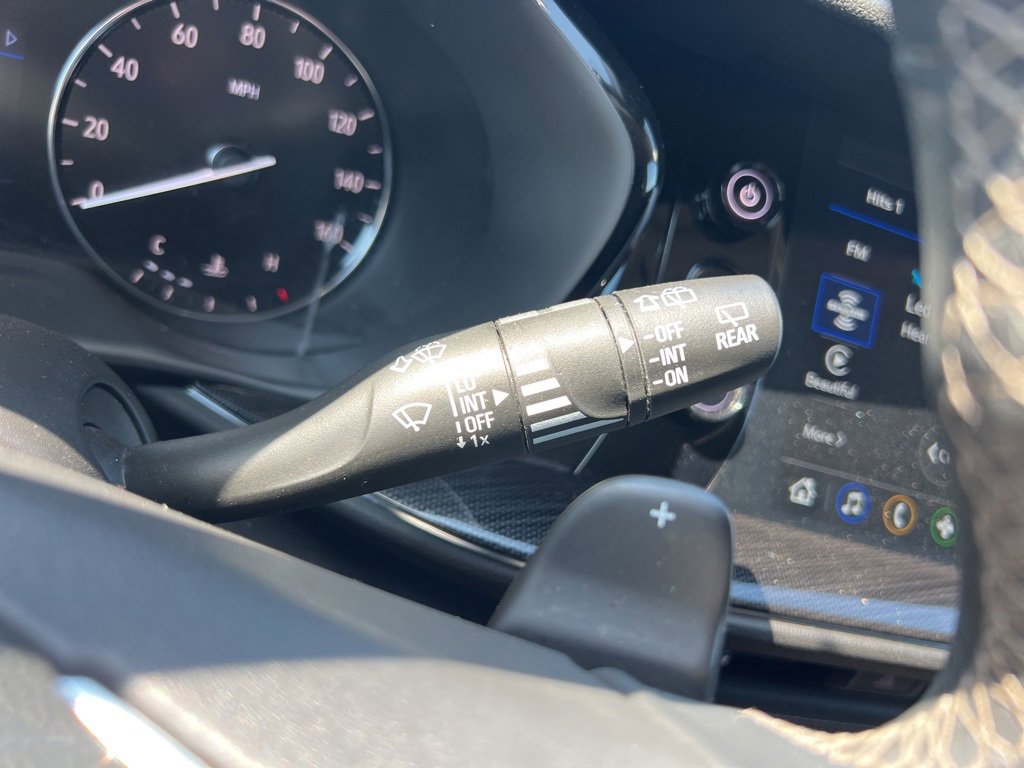 Used 2022 Buick Envision Preferred image 31