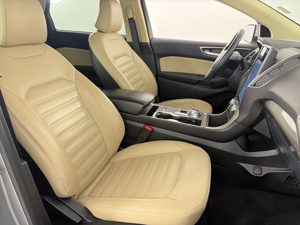 Used 2024 Ford Edge SEL image 31