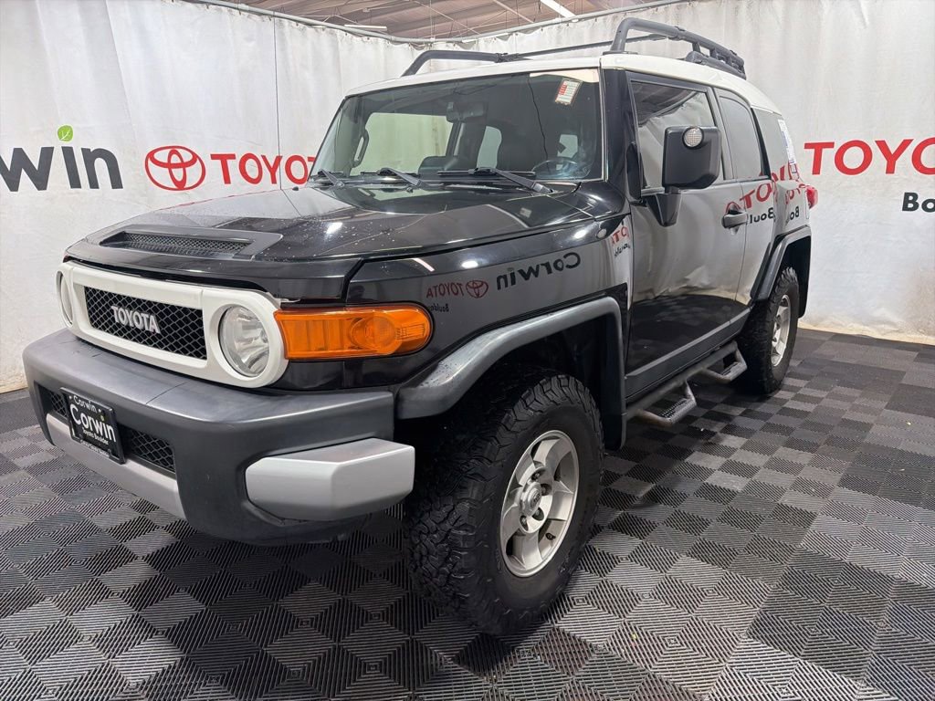 Used 2010 Toyota FJ Cruiser 4WD image 3