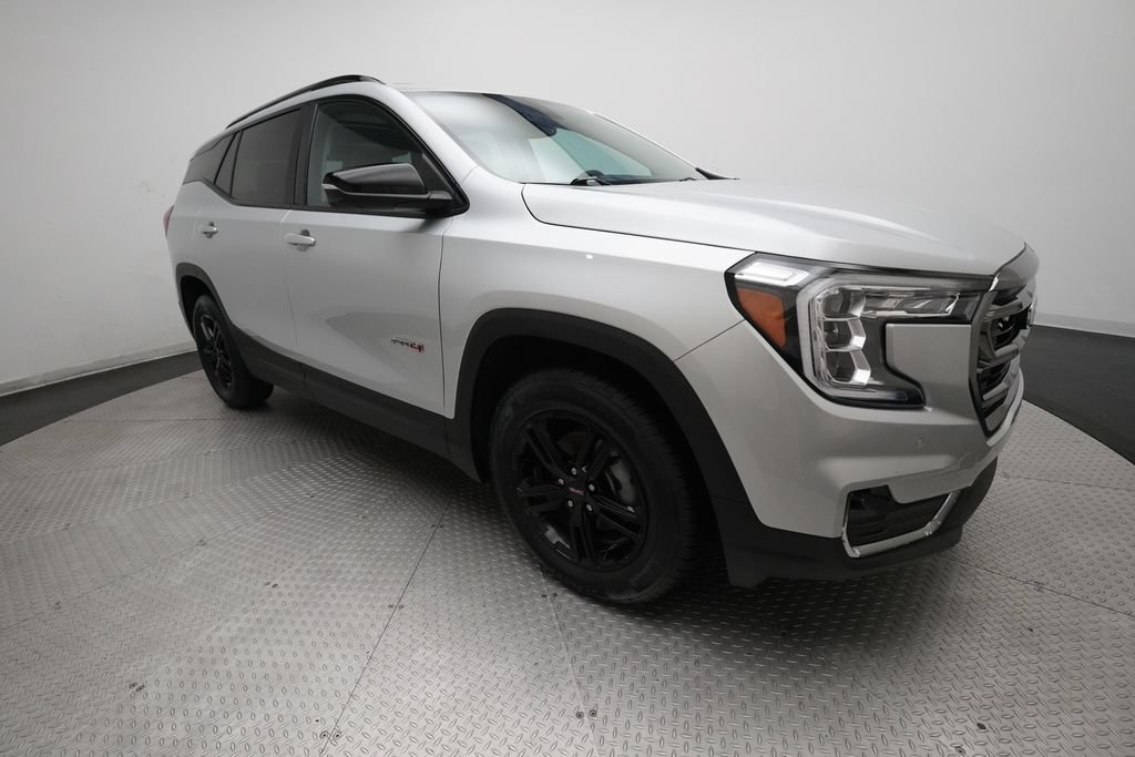 Used 2022 GMC Terrain AT4 w/ Infotainment Package II AWD/4WD image 37