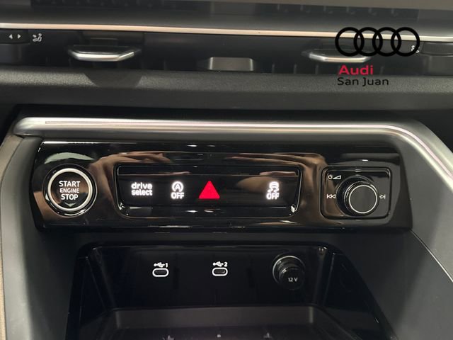 Used 2025 Audi Q5 Premium image 18