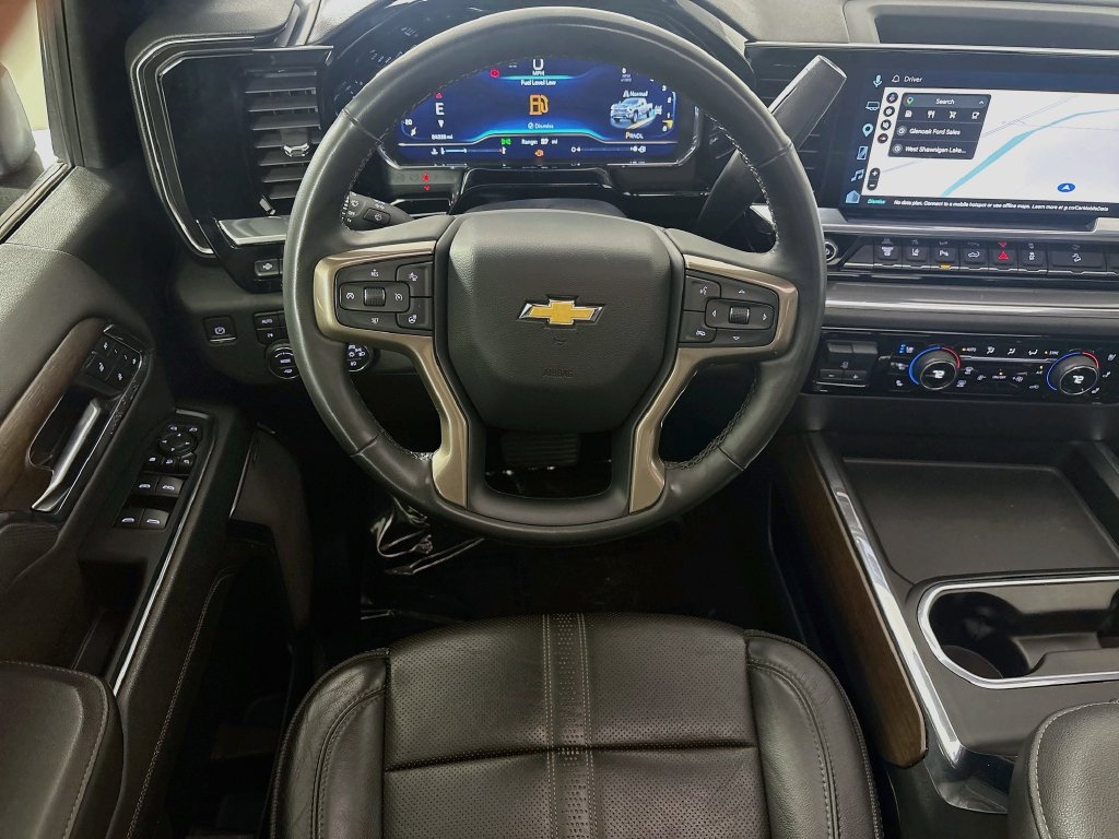 Certified 2024 Chevrolet Silverado 3500 High Country w/ Technology Package AWD/4WD image 27