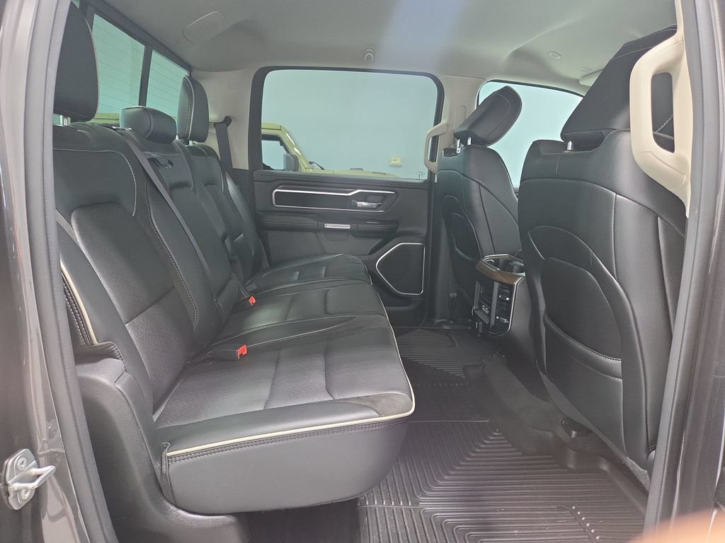 Used 2022 RAM 1500 Laramie AWD/4WD image 13