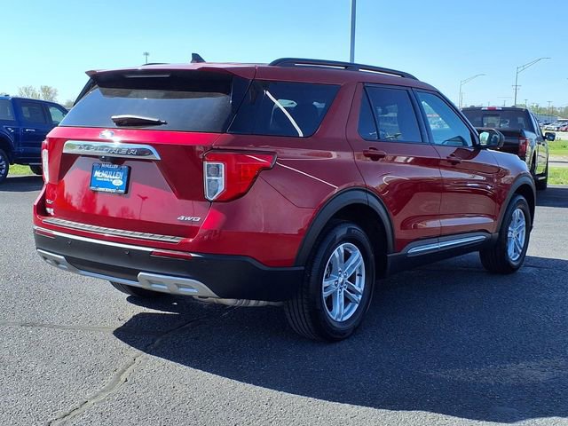 Certified 2024 Ford Explorer XLT w/ Equipment Group 202A image 5