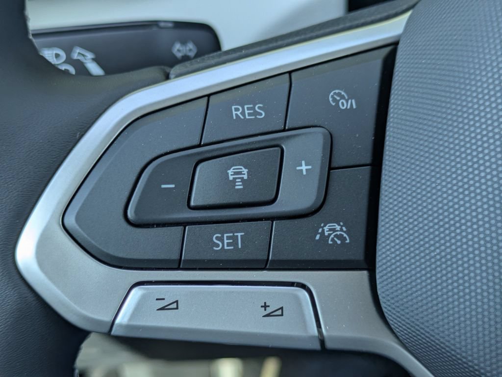 New 2026 Volkswagen Taos S FWD image 23