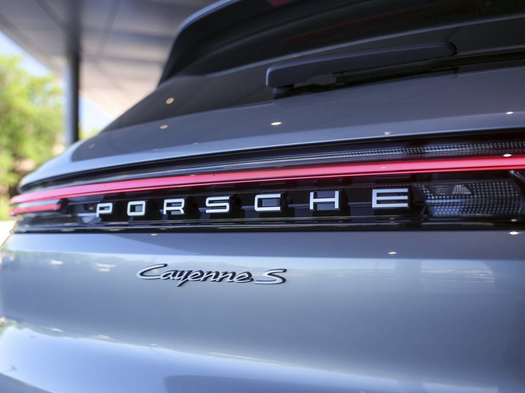 New 2026 Porsche Cayenne S AWD/4WD image 14