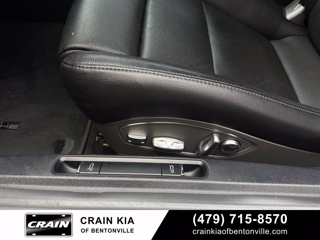 Used 2018 Porsche 911 Carrera RWD image 11
