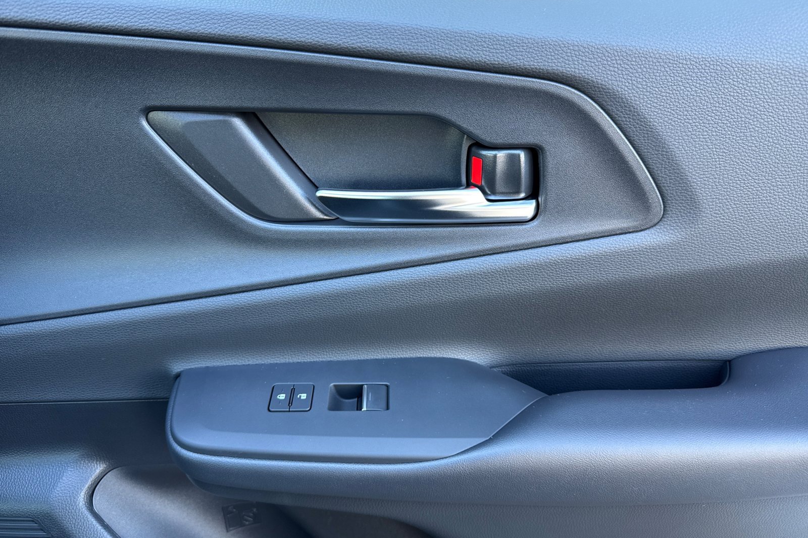 New 2026 Toyota Prius Plug-In Hybrid image 17