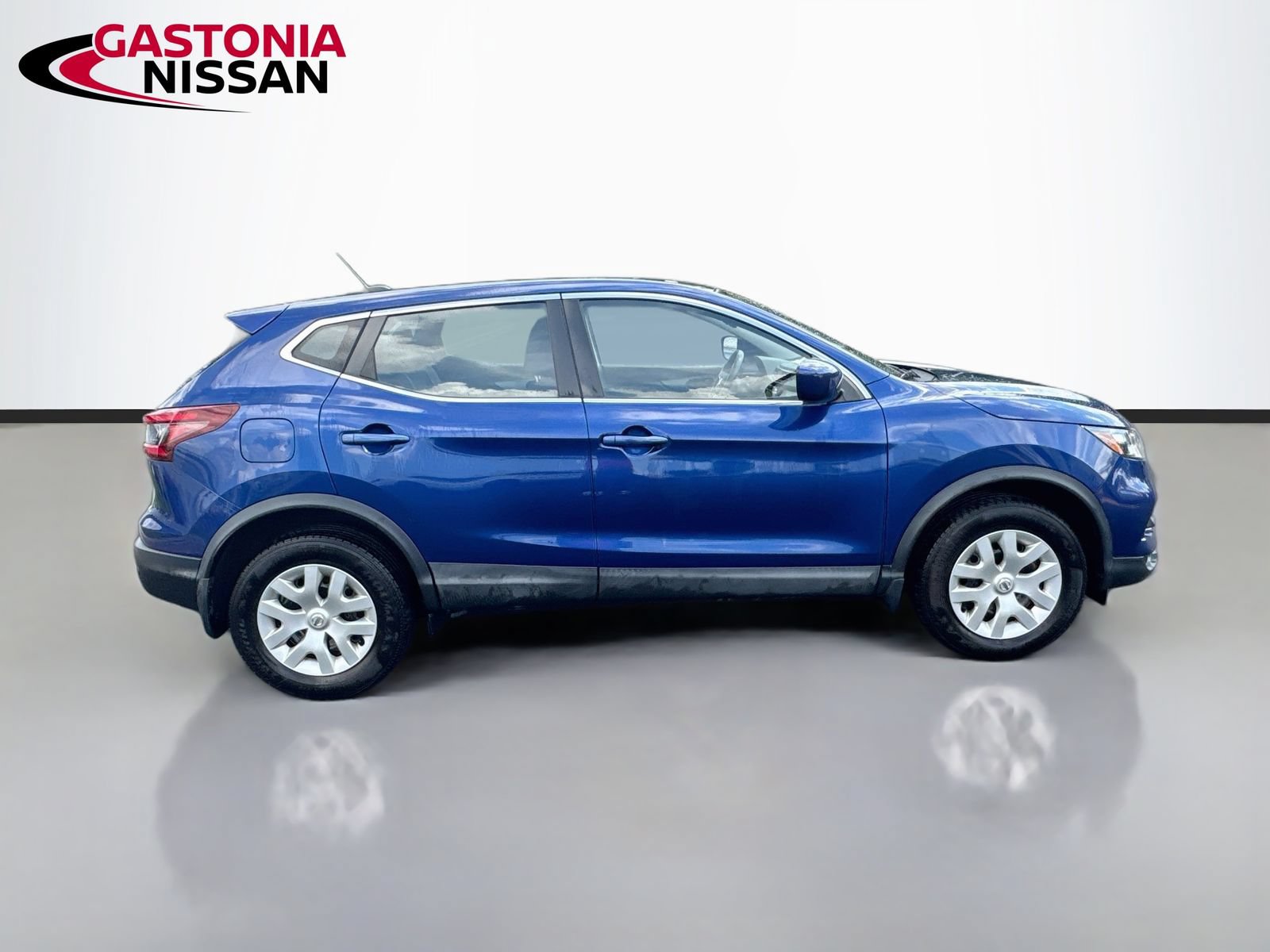 Used 2020 Nissan Rogue Sport S FWD image 10